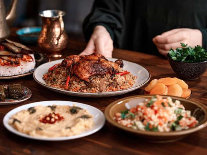 Dubai plans to deliver extra food to more people