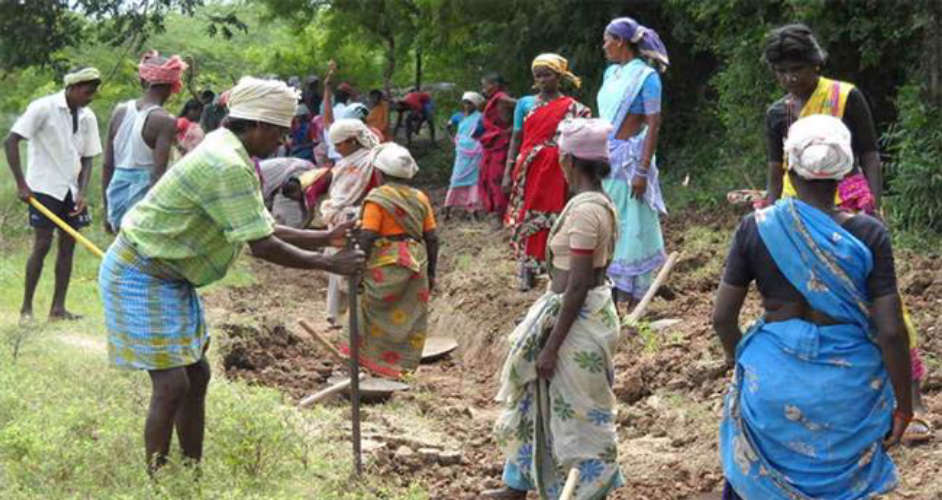 thozhilurappu-labours-instruction-controvarcy