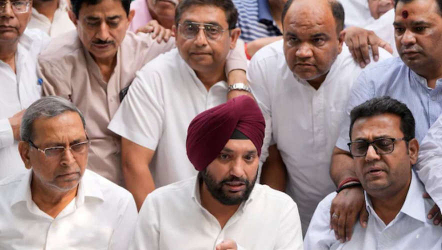Resignation from Congress; Two former MLAs left the party