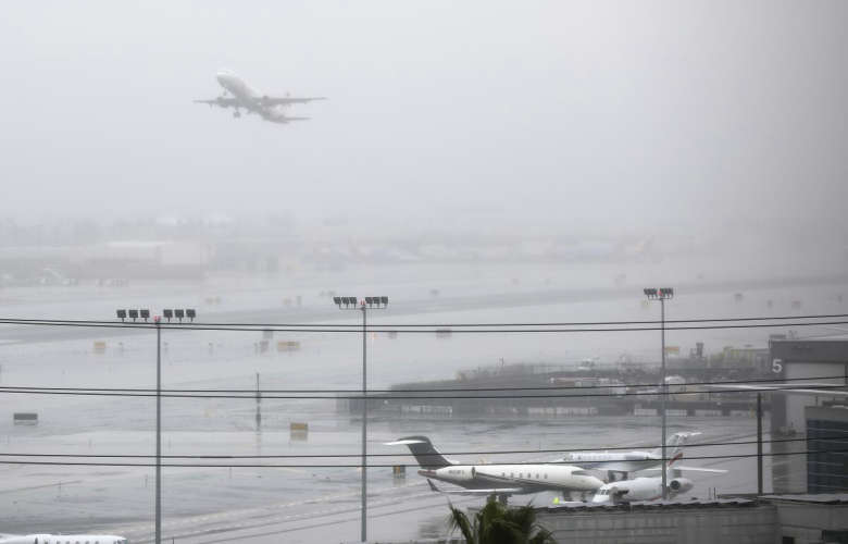 air-india-express-flights-from-karipur-are-delayed