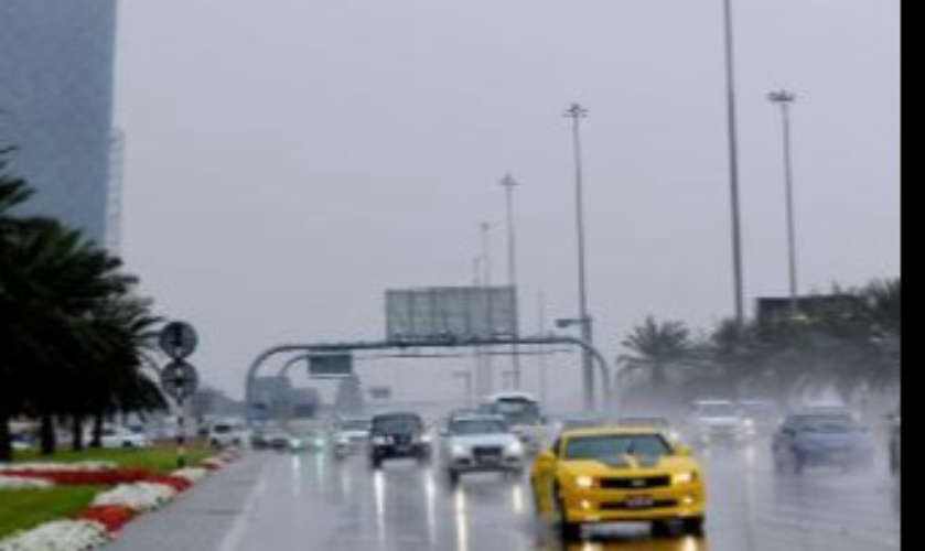 Heavy rain and hail in Dubai as a relief from the summer heat
