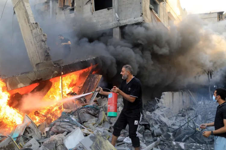 24 Killed in Gaza School and West Bank Building Attacks