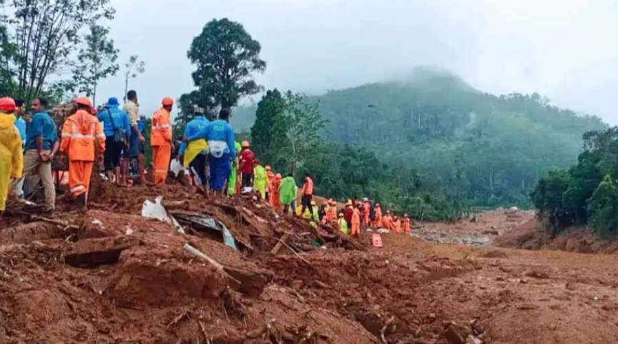 mundakkai-landslide-rescue-operation-in-eighth-day