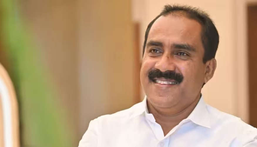 A scam attempt was made to deceive the wife of Aluva MLA Anwar Sadath