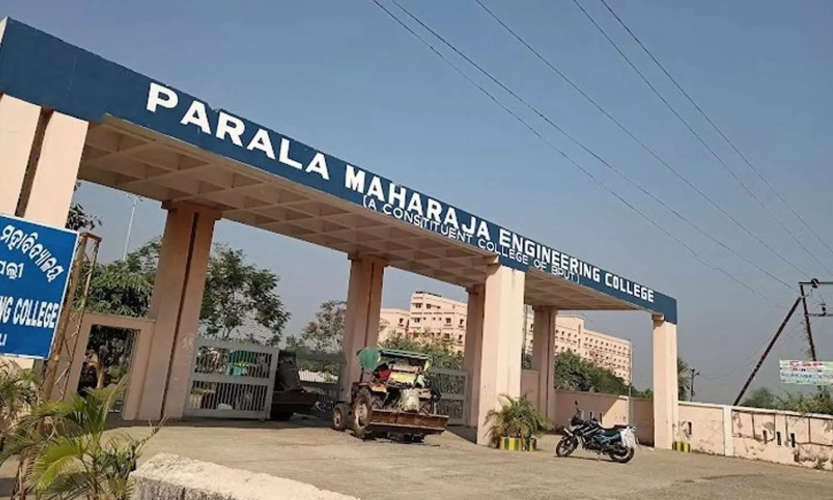 odisha govt college expelled seven students for cooking beef