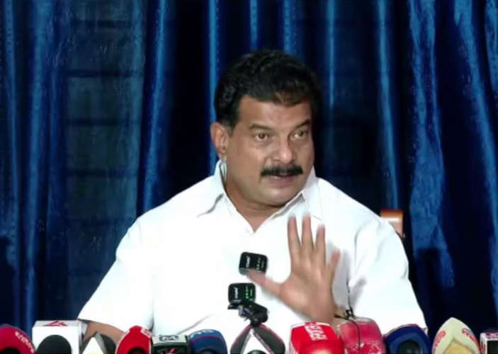 pv-anvar-video-evidence-on-police-snatching-smuggling-gold-case-latest information