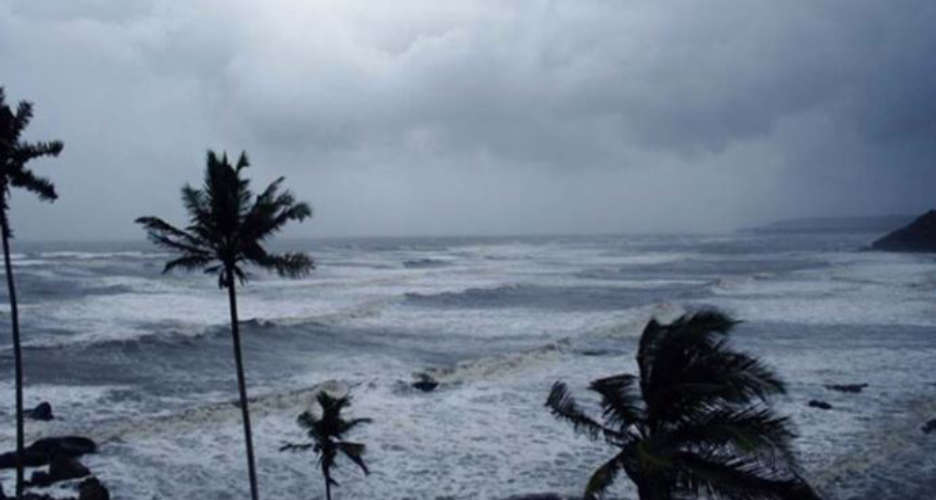 Rain till 6th Yellow alert in three districts tomorrow Black sea phenomenon warning off Lakshadweep coast