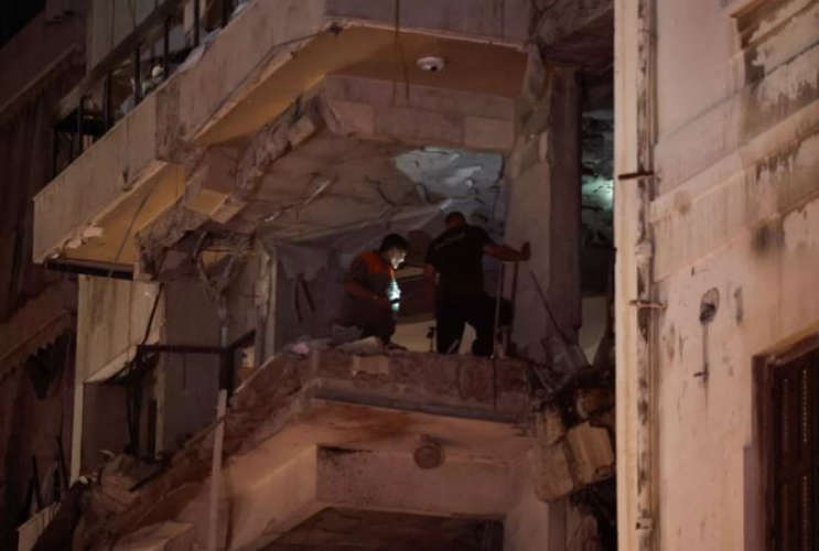 Israeli Strikes Intensify in Beirut Targeting Hezbollah Leaders 22 Dead and UN Peacekeepers Injured