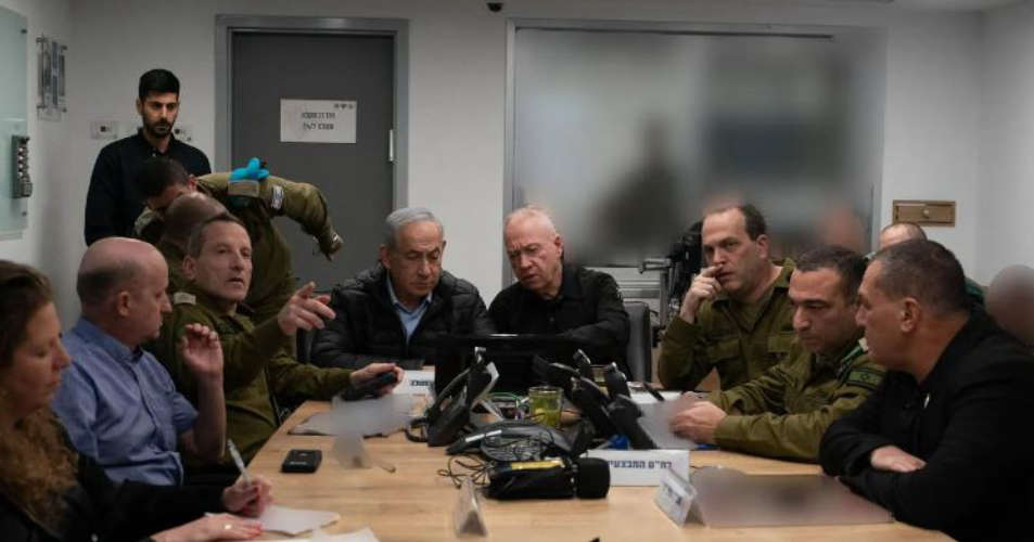 Israels War Strategies Face Criticism Amid Prolonged Conflict with Hamas and Hezbollah