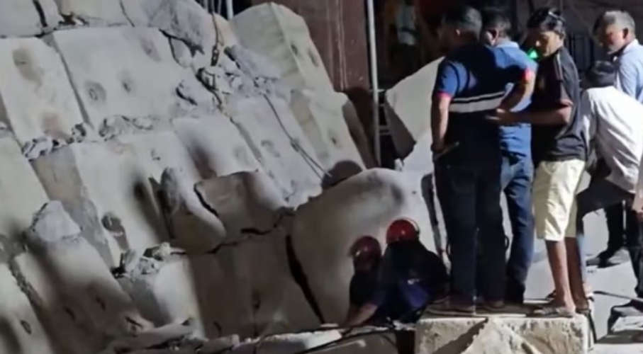 Two workers died when under-construction railway bridge collapsed in Gujarat