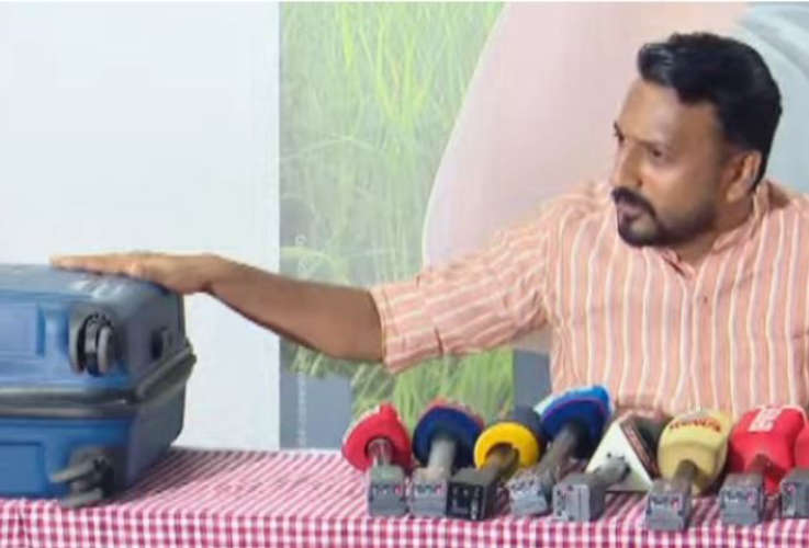 rahul-mamkoottathil-denied-all-allegations-related-to-black-money-latest