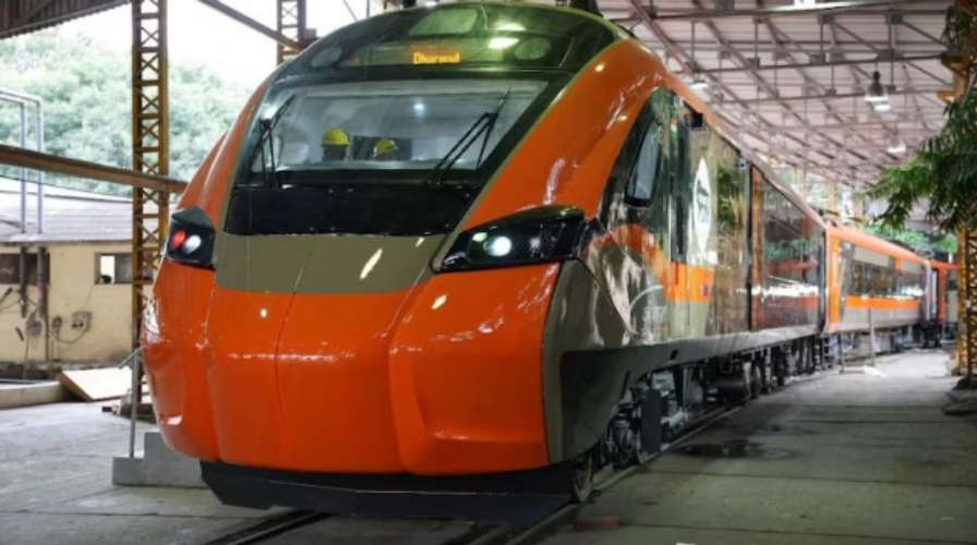 Vande Metro completes first trial run