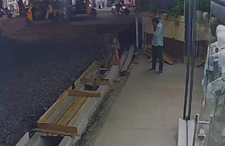 pregnant-woman-fell-into-drain