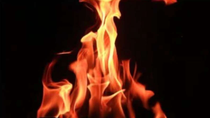 The young man set himself on fire by pouring petrol on the womans body and setting her alight The woman is in critical condition