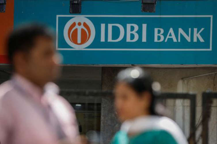 Graduate job in IDBI Bank  thousand vacancies Application by November 16