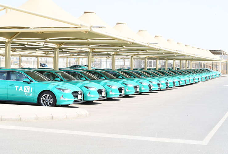 Saudi Arabia 826 Taxi Drivers Held for Violating Regulations