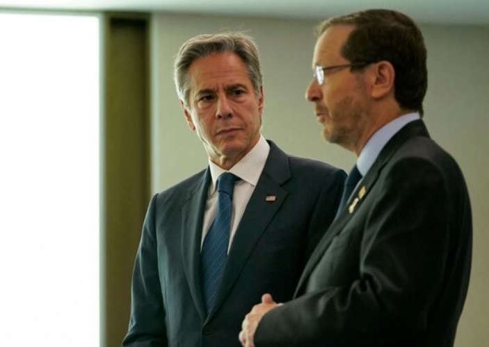 Blinken Urges End to Gaza Conflict