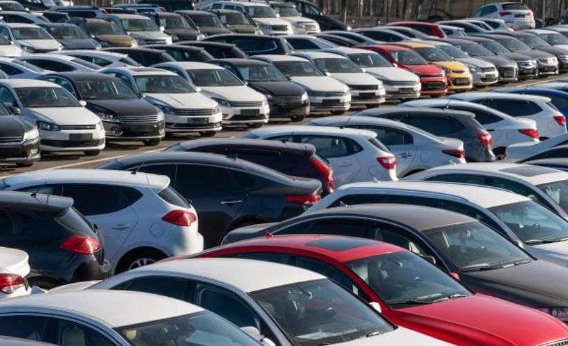 India Vehicle Sales Surge 1176 in 42 Days Reaching 4288 Lakh Units