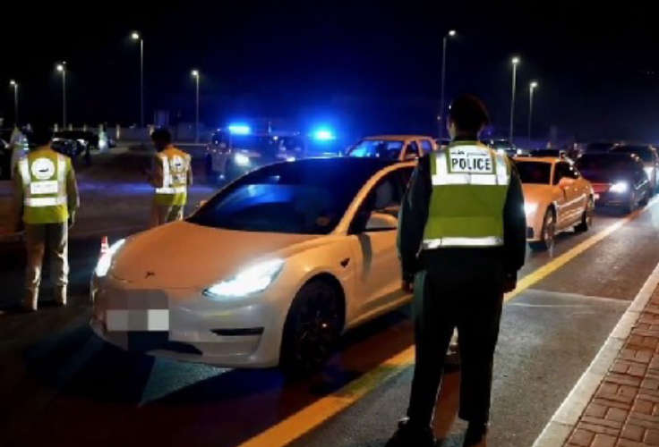 Dubai Police Sets Up 13 Checkpoints to Combat Unauthorized Vehicle Modifications