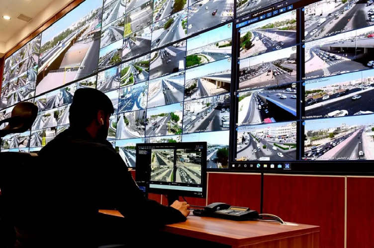 Kuwait Installs 252 AI Cameras to Monitor Traffic Violations