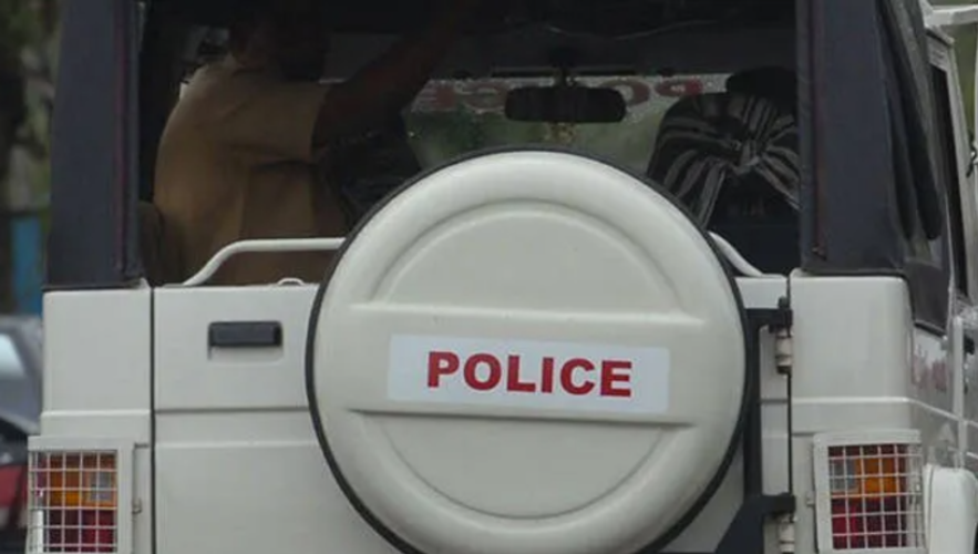 Police arrested middle-aged man with ganja and cash