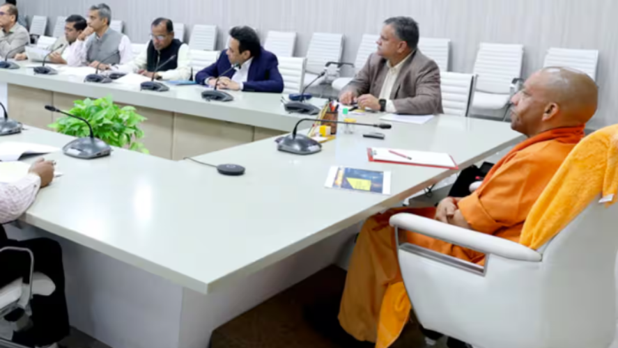 Uttar Pradesh will present Indias first night safari Chief Minister Yogi Adityanath