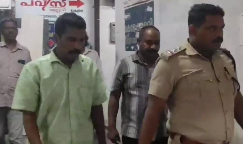 Gold heist in Paravur Neighbor arrested