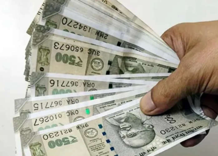 Family of Deceased Autorickshaw Driver Awarded 1610 Lakh Compensation