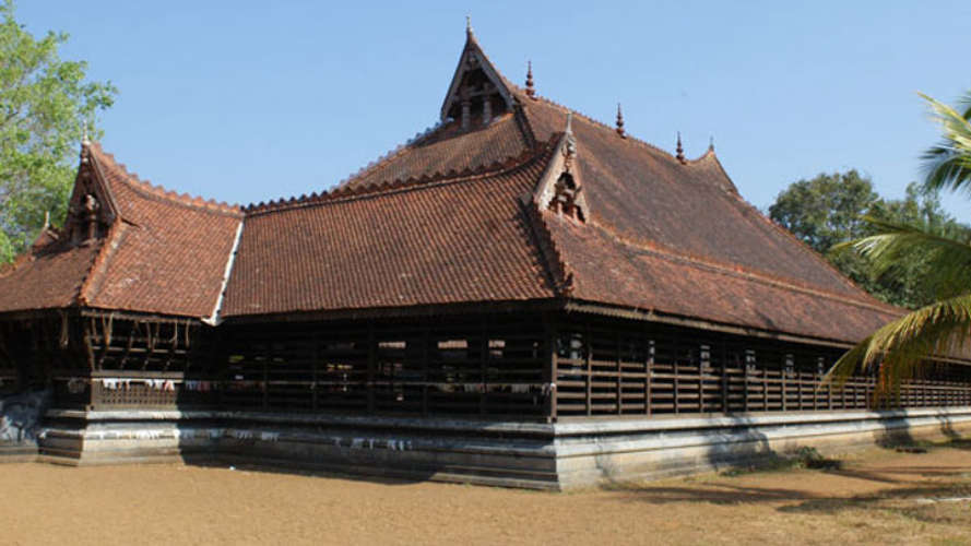 mass-dismissal-in-kerala-kalamandalam-due-to-financial-crisis-more-than-120-temporary-employees-latest