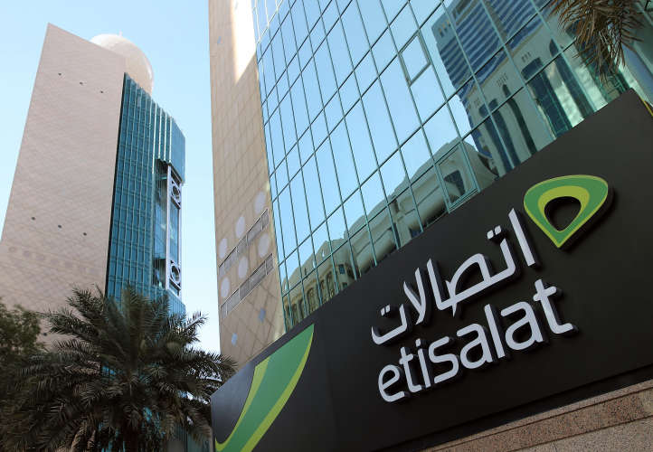 Etisalat Offers Free 53GB Data to Celebrate UAE National Day