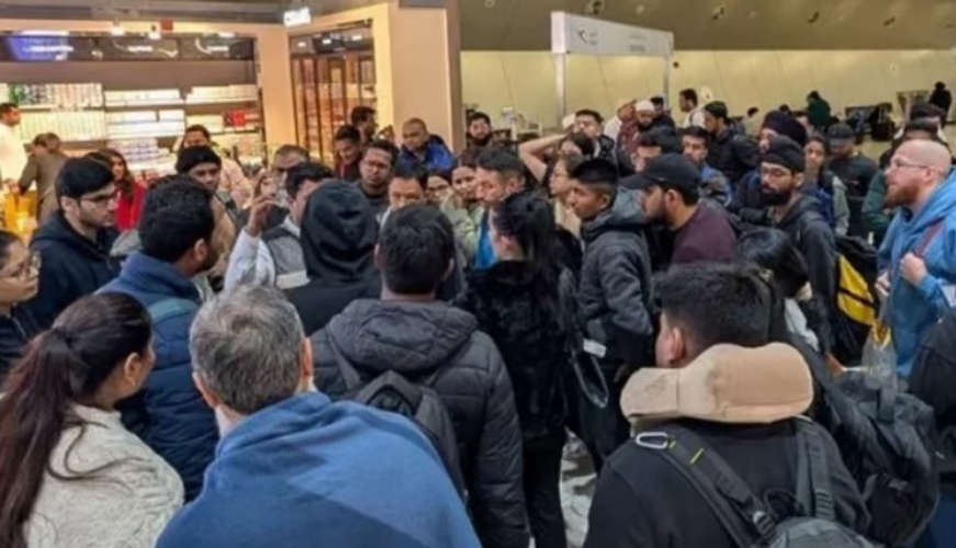 Indian Passengers Stranded at Kuwait Airport for 13 Hours Without Food or Water