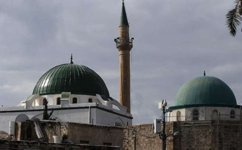  Israel Bans Mosque Loudspeakers for Bank Calls Police Ordered to Seize Equipment