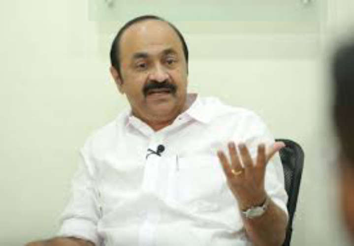 V D Satheesan said that Munamba is not a waqf land Congress is preparing for a state-wide strike