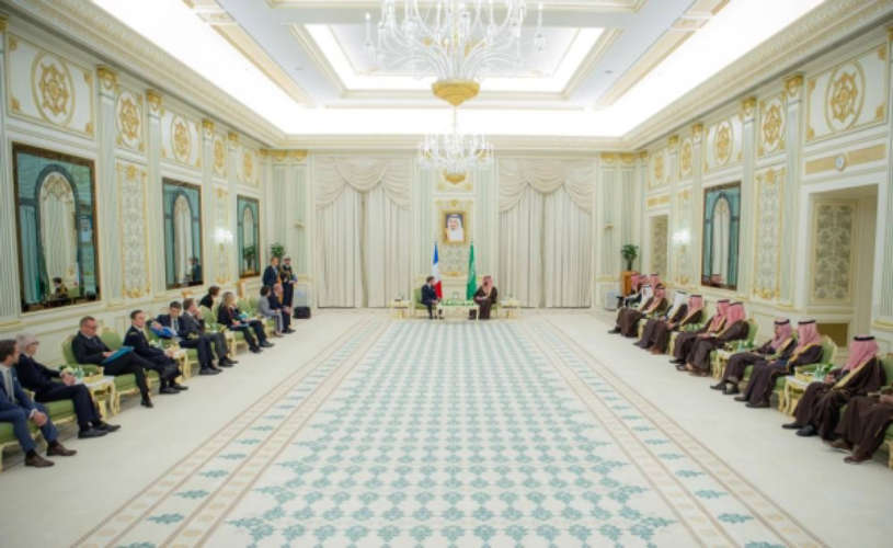 Saudi Crown Prince met with Emmanuel Macron