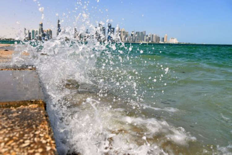 Qatar Weather Alert Strong Winds Expected Over the Weekend