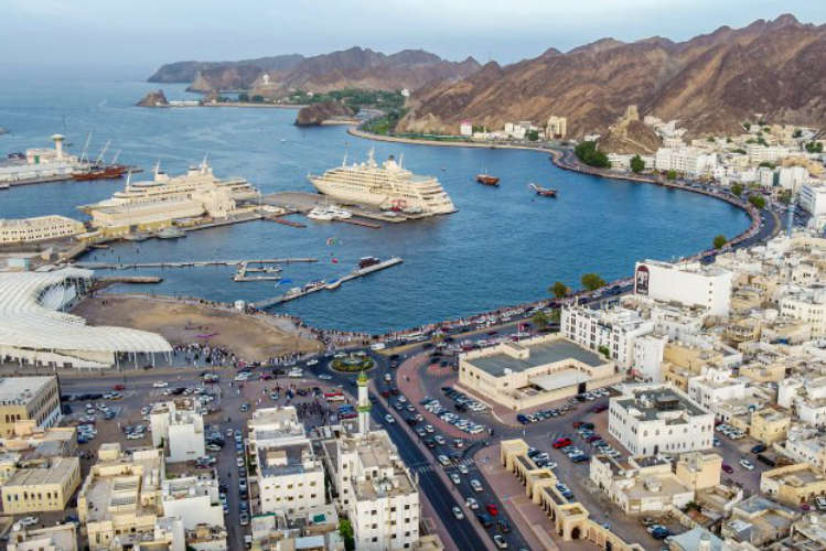 Oman Temporarily Closes Al Naseem and Al Amerat Parks