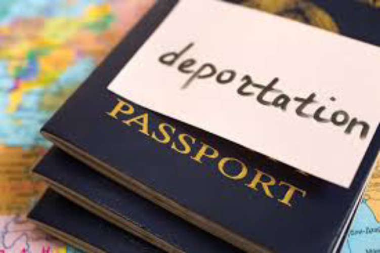 Kuwait Deports 610 Expats for Violating Residency and Labor Laws