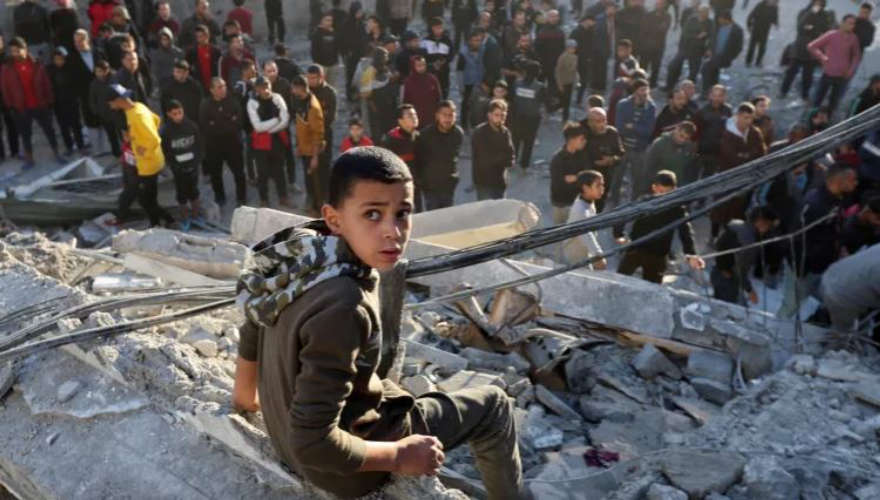 Israeli Strikes in Gaza Target Civilians Killing 52 in Latest Attacks