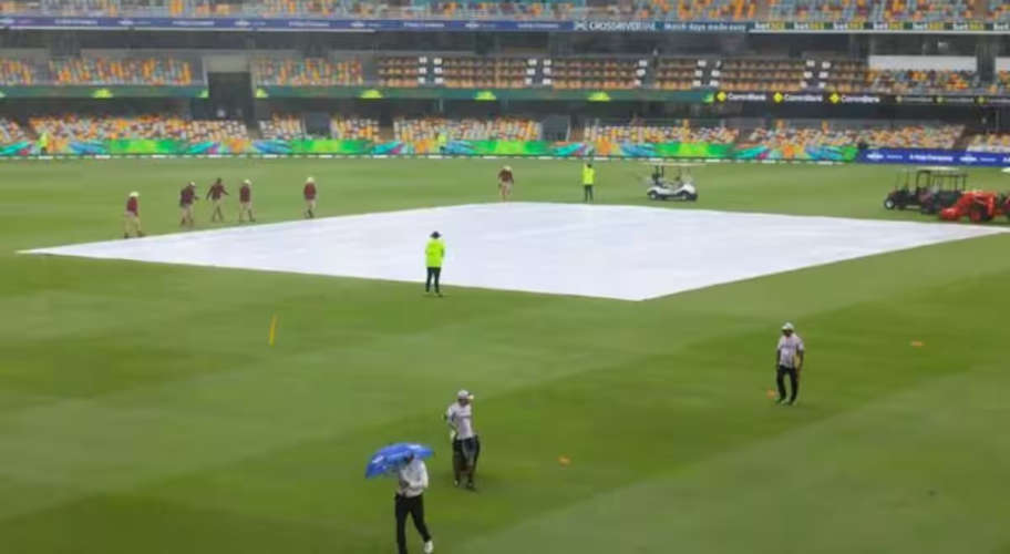 Rain played a role India-Australia third Test tied