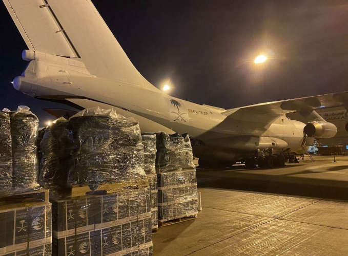 Saudi Arabia Continues Aid to Syria Third Plane Arrives with 81 Tons of Relief Supplies