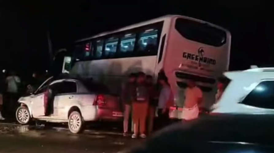 Tourist bus and car got accident in Kollam kills two
