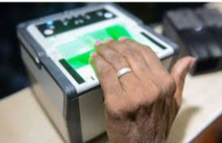 Kuwait More than 200000 people are yet to complete their biometrics