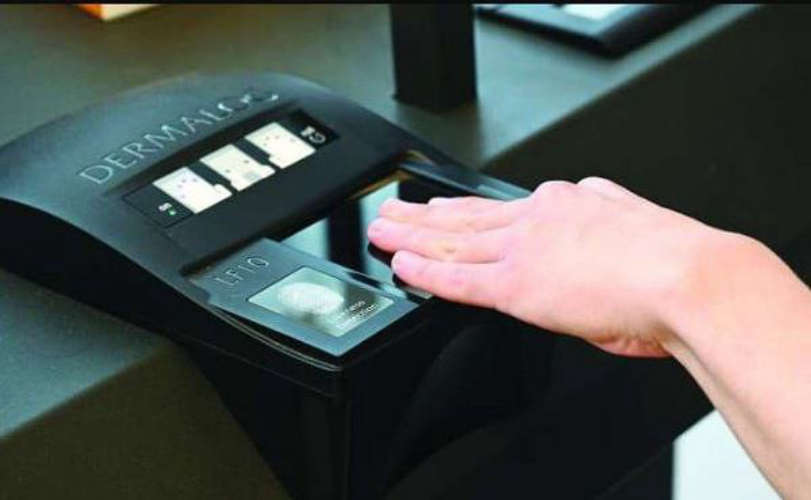 Kuwaits Ministry of Interior has announced that expatriates who havent completed their biometric procedures will face a travel ban