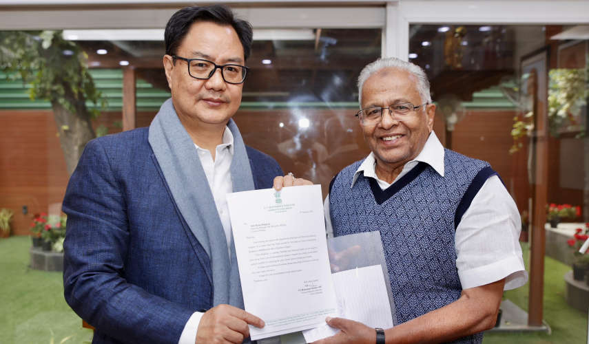 ET meets Union Minister seeking intervention in high fares via Karipur