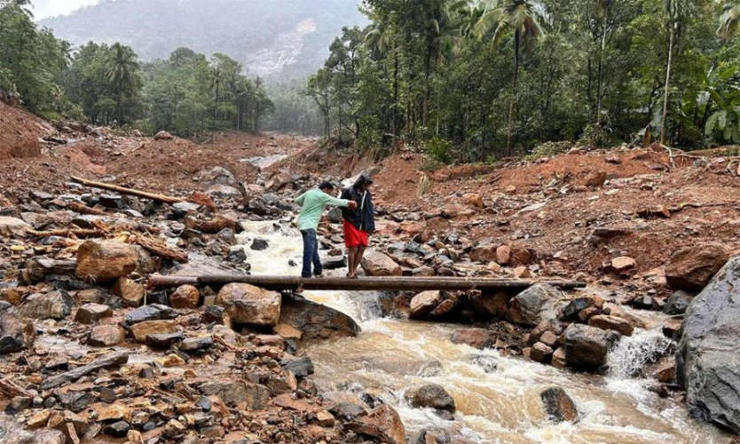 Vilangad Landslide Complaint that ineligible is included in the compensation list