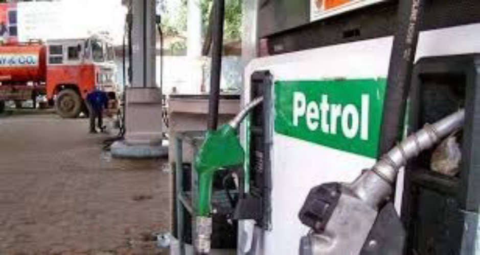 petrol-pumps-in-kozhikode-district-will-be-closed-today-from-4-pm-to-6-pm-LATEST INFO