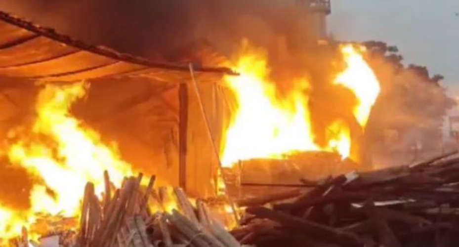 Fire Breaks Out in Thane Building 250 Residents Evacuated Safely