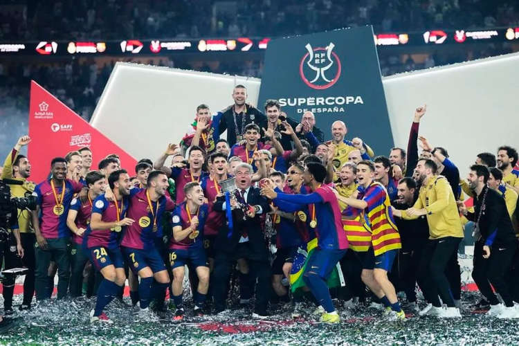 barcelona beat real madrid and won 2025 spanish super cup 