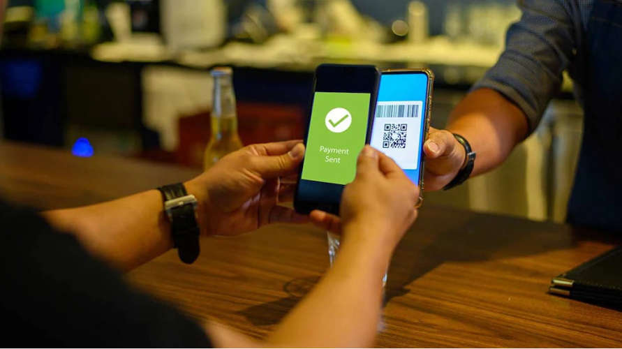 Indian travelers in Dubai can now make UPI payments using their foreign phone numbers