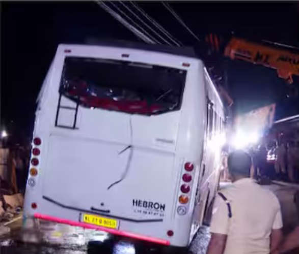 nedumangad-tragedy-tourist-bus-overturns-driver-in-custody